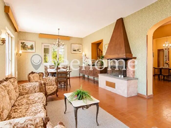 Casa con 6 locali in vendita in Via Tuscolana, Artena