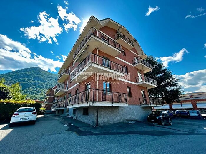 Appartamento con 5 locali in vendita in Corso Moncenisio, SantAmbrogio Di Torino