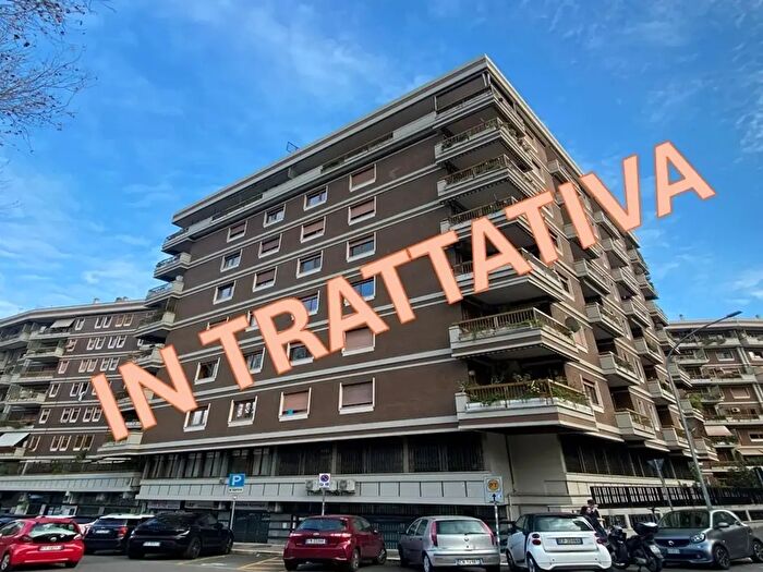 Appartamento quadrilocale in vendita in Via Giacomo Coppola di Musitani, Roma