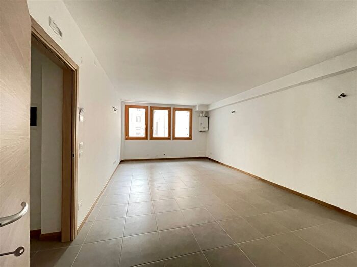 Appartamento trilocale in affitto in Campo Muneghette Chioggia Ve, Chioggia