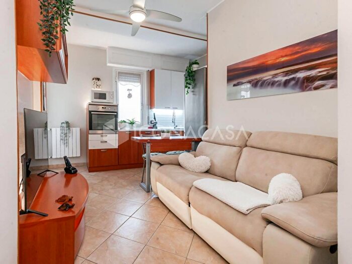 Appartamento bilocale in vendita in Via Privata Tina di Lorenzo, Milano