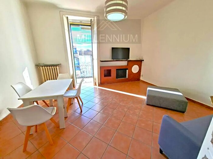 Appartamento con 5 locali in affitto in Arona