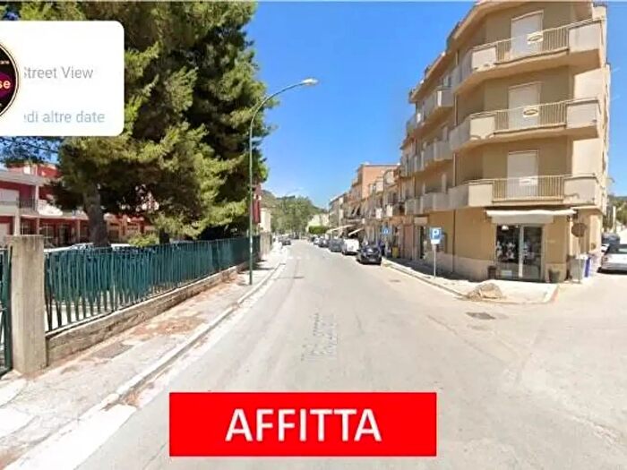 Appartamento quadrilocale in affitto in Salemi