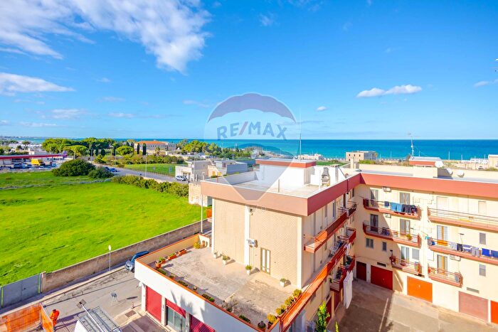 Appartamento con 5 locali in vendita in Via XX Settembre, Giovinazzo