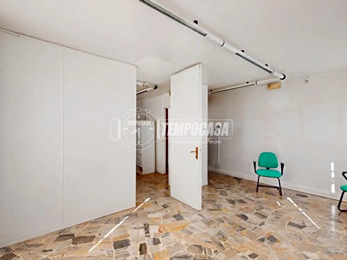 Appartamento bilocale in vendita in Besana In Brianza