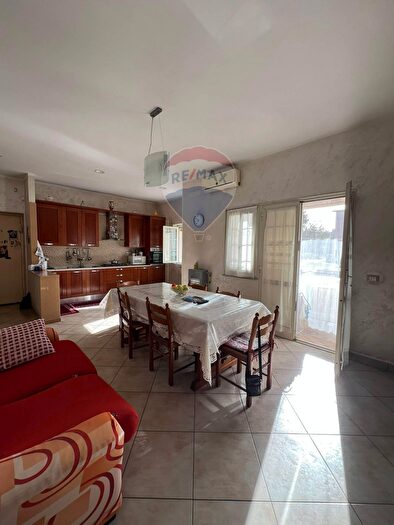 Appartamento trilocale in vendita in Corso Giuseppe Garibaldi, Grumo Nevano