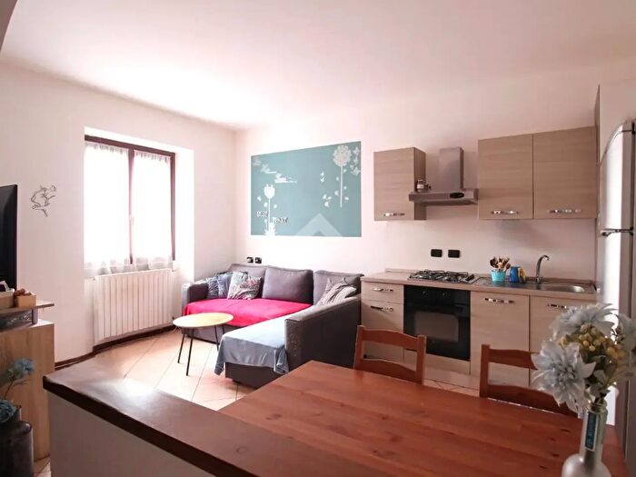 Appartamento bilocale in vendita in Cascina Novaglia, Missaglia