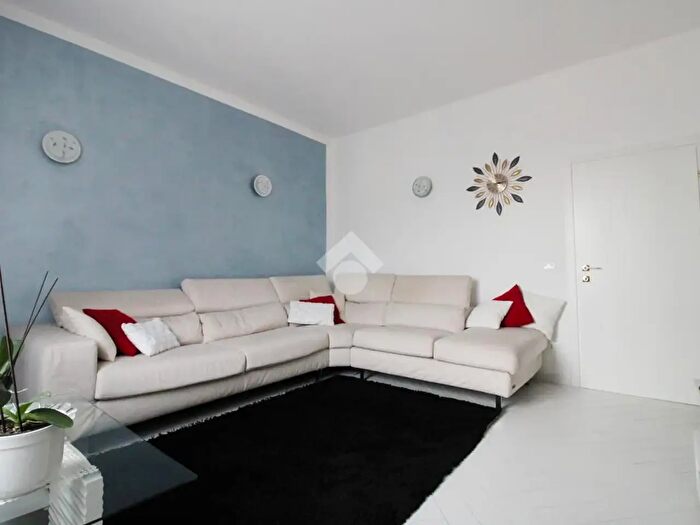 Appartamento quadrilocale in vendita in Via dei Ciliani, Prato