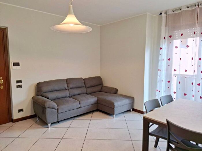 Appartamento bilocale in affitto in Via Torretta, Borgo Palazzo, Bergamo