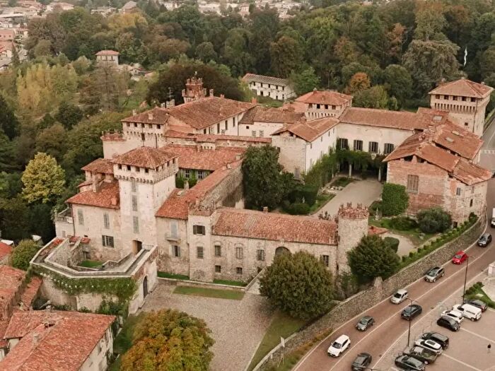 Appartamento bilocale in affitto in Via Giuseppe Verdi, Somma Lombardo
