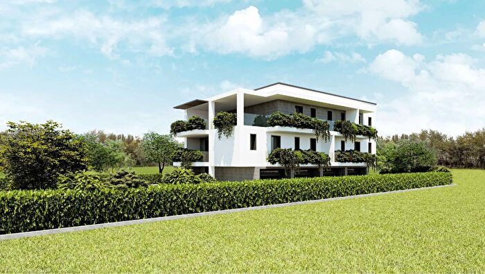 Appartamento quadrilocale in vendita in Viale Trento, Sacile