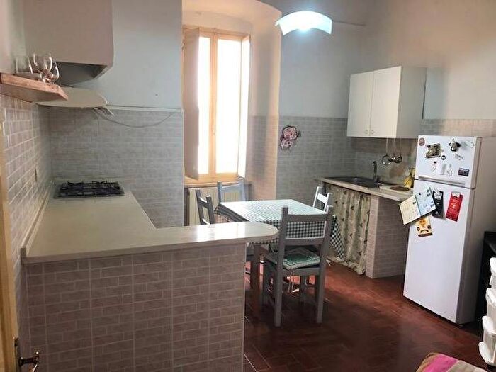 Appartamento quadrilocale in affitto in Via del Roscetto, Centro Storico, Perugia