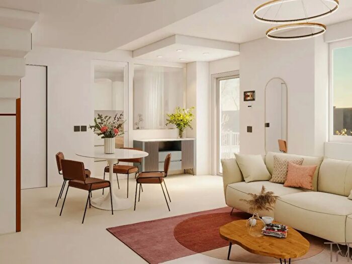 Appartamento trilocale in vendita in Porta San Lorenzo, Bergamo