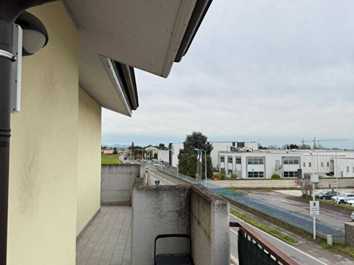 Appartamento bilocale in affitto in Via Giovanni Monzio Compagnoni, Treviglio