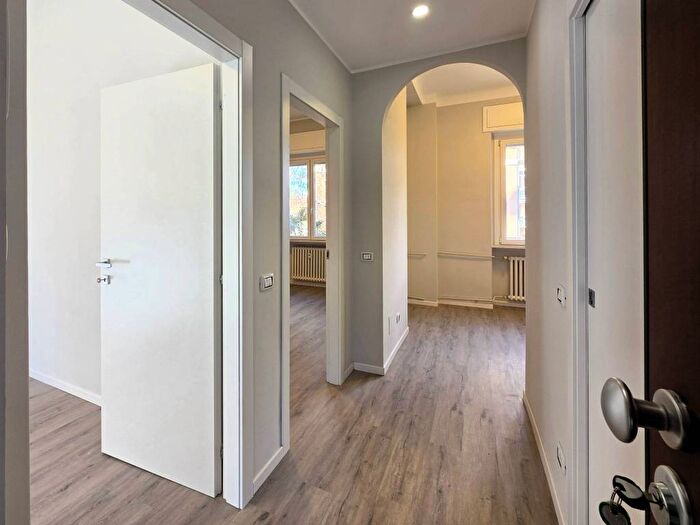 Appartamento trilocale in affitto in Via Bartolomeo dAlviano, Bande Nere, Milano