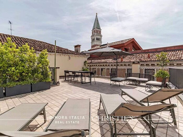 Appartamento quadrilocale in affitto in San Marco, Venezia