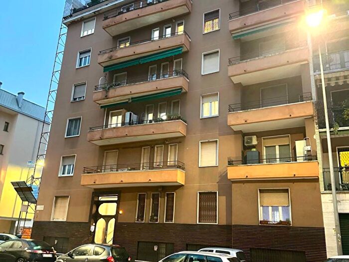 Appartamento bilocale in affitto in Via Pier Francesco Mola, Certosa, Milano