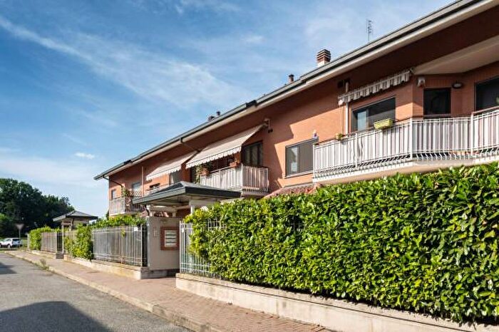 Appartamento trilocale in vendita in Via Settimo, Borgaro Torinese