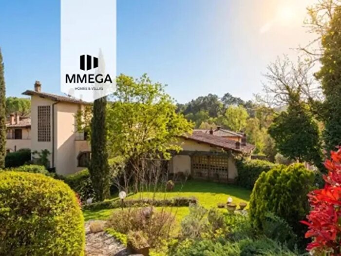 Appartamento con 5 locali in vendita in Strada Provinciale Chiantigiana per Val di Greve, Impruneta