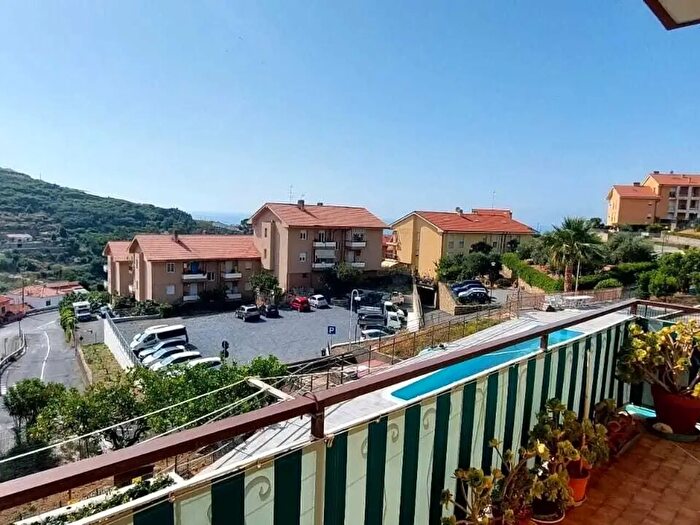 Appartamento in vendita in Via Terzorio, Santo Stefano Al Mare