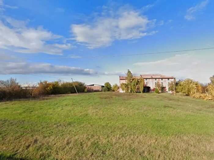 Casa con 6 locali in vendita in Via Cremonese, Parma