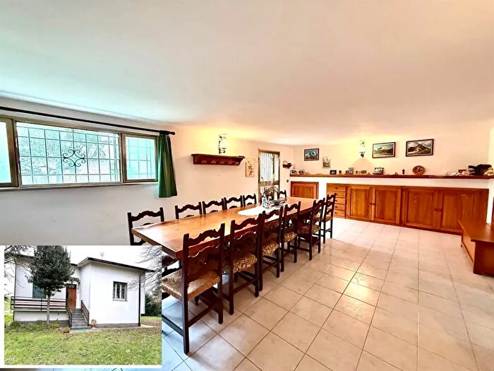 Casa con 5 locali in vendita in Alfonsine