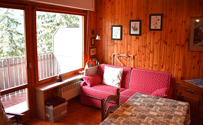 Appartamento bilocale in affitto in Via Bardonecchia, Oulx