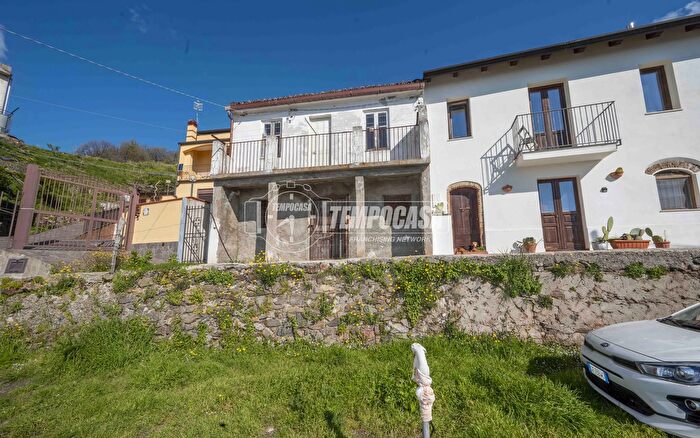 Casa quadrilocale in vendita in Località Tipoldo Tipoldo, Messina