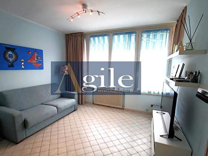 Appartamento trilocale in vendita in Via Amilcare Ponchielli, San Benedetto Del Tronto