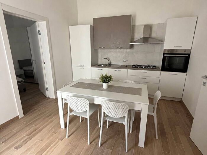 Appartamento trilocale in affitto in Via Belisario Tanza, Centro, Nardò