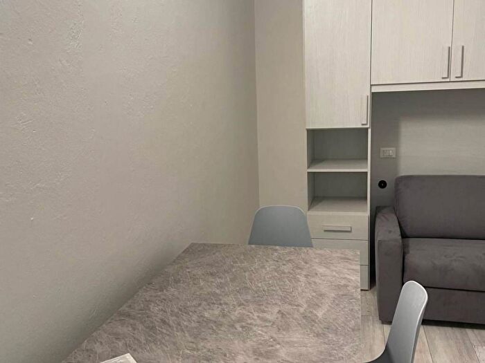 Appartamento monolocale in affitto in Via Martiri di Belfiore, Rovigo Est, Rovigo