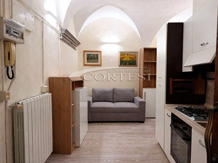 Appartamento bilocale in affitto in via san giuseppe, Centro, Sansepolcro