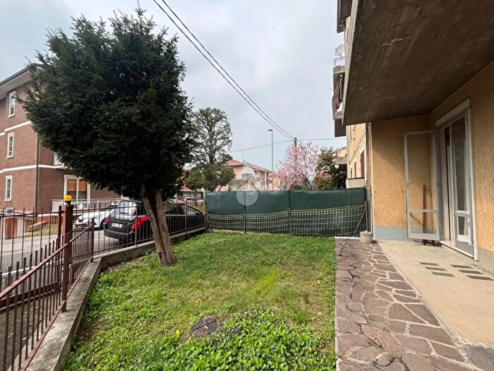 Appartamento trilocale in vendita in Via Pasquale Galluppi, Parma