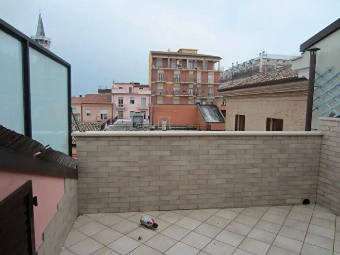 Appartamento trilocale in vendita in Via Pola, Civitanova Marche