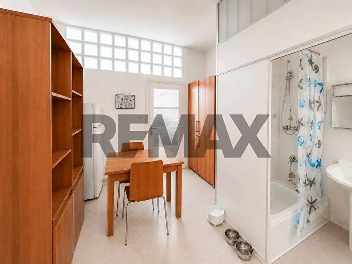 Appartamento monolocale in affitto in Via Pasubio, Bari