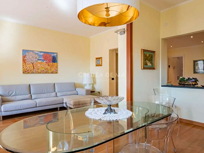 Appartamento quadrilocale in vendita in Corso Giuseppe Assereto, Rapallo