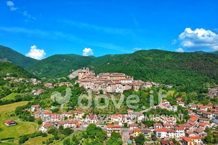 Appartamento quadrilocale in vendita in Via Giuseppe Garibaldi, Contigliano