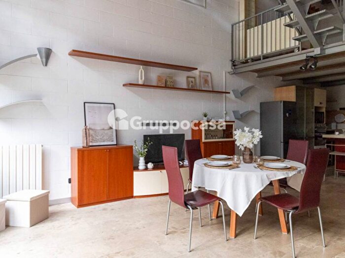 Appartamento quadrilocale in affitto in Via Cialdini, Affori, Milano