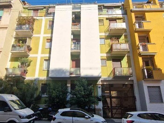 Appartamento bilocale in affitto in Via Giasone del Maino, Washington, Milano