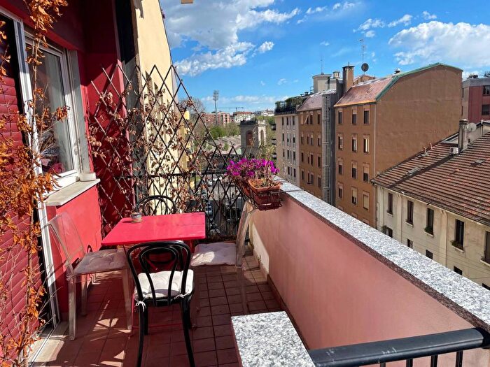 Appartamento trilocale in affitto in Arena, Milano