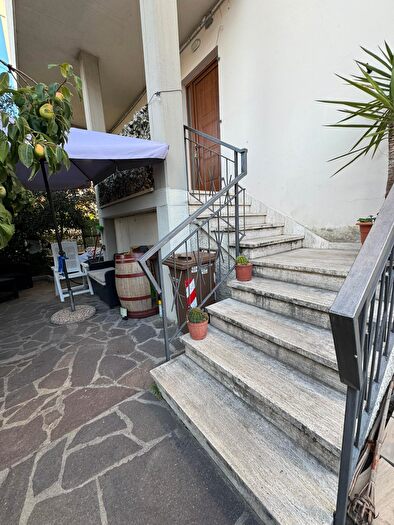 Casa con 5 locali in vendita in Vinci