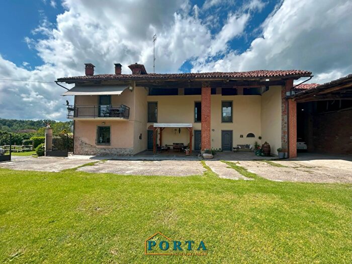 Casa con 8 locali in vendita in Località Isola Soprana, Bastia Mondovi