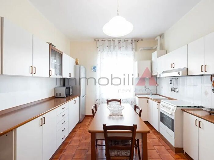 Appartamento trilocale in vendita in Cernusco Sul Naviglio