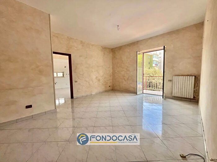 Appartamento quadrilocale in affitto in Via Francesco Solimene, Sant'Antimo