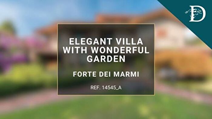 Casa con 6 locali in vendita in Via Balduini, Forte Dei Marmi