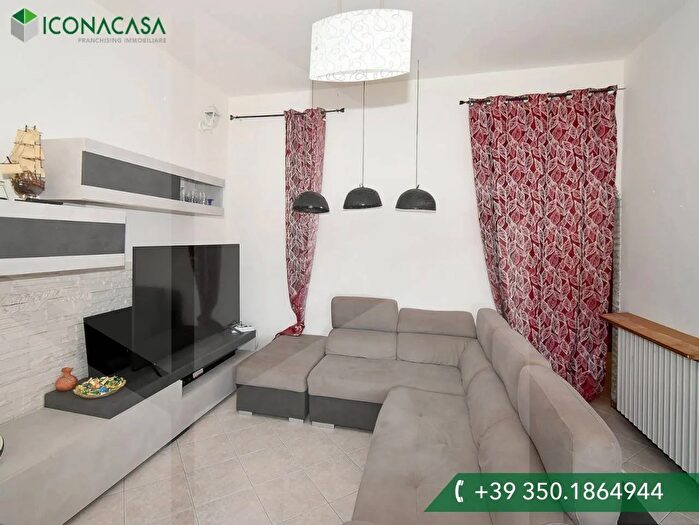 Appartamento trilocale in vendita in Via Principe Amedeo, Parabiago