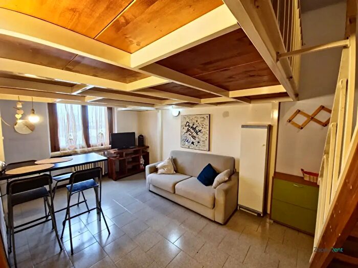 Appartamento monolocale in affitto in Viale Lombardia, Monza
