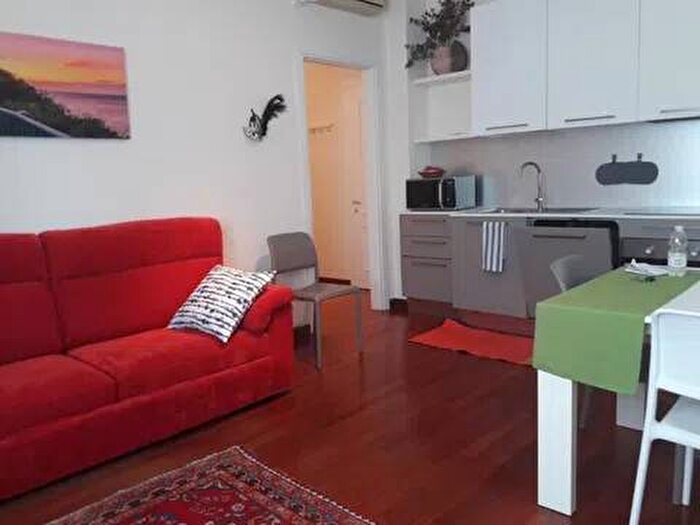 Appartamento trilocale in affitto in Corso Milano, Savonarola Ponte Molino, Padova