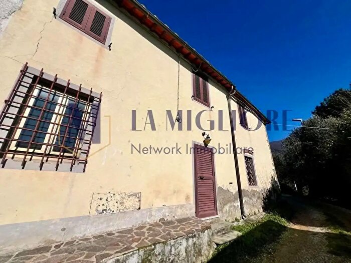 Casa con 5 locali in vendita in Via Fratelli Cervi, Montale