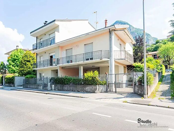 Casa quadrilocale in vendita in Corso Dante, Calolziocorte